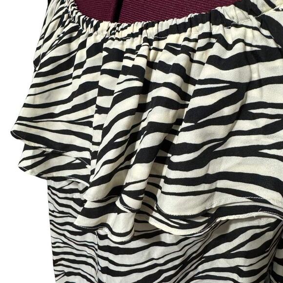 MICHAEL KORS Zebra Print Off-the-Shoulder 3/4 Sleeve Ruffle Crepe Top NWT Medium - Picture 5 of 10